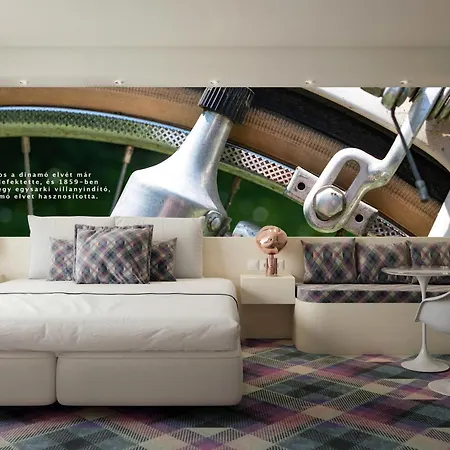 Science Premium Szálloda 4*