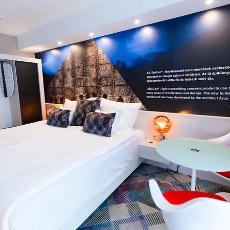 Szálloda Science Premium