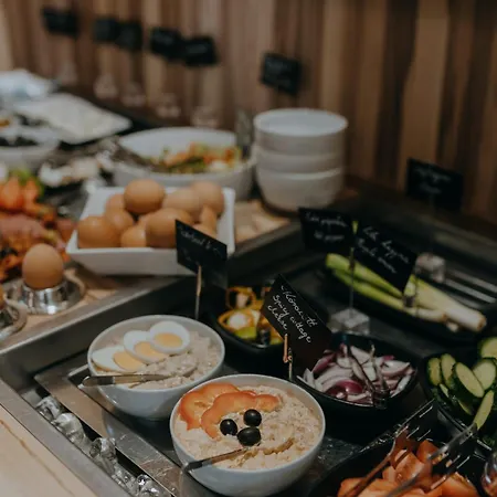 Otel Science Premium Segedin