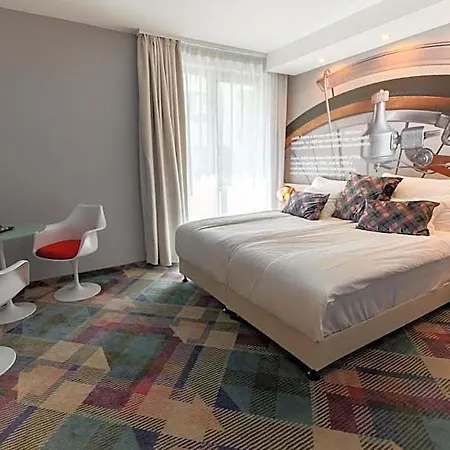 Hotel Science Premium