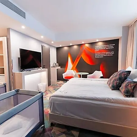 Science Premium Hotel
