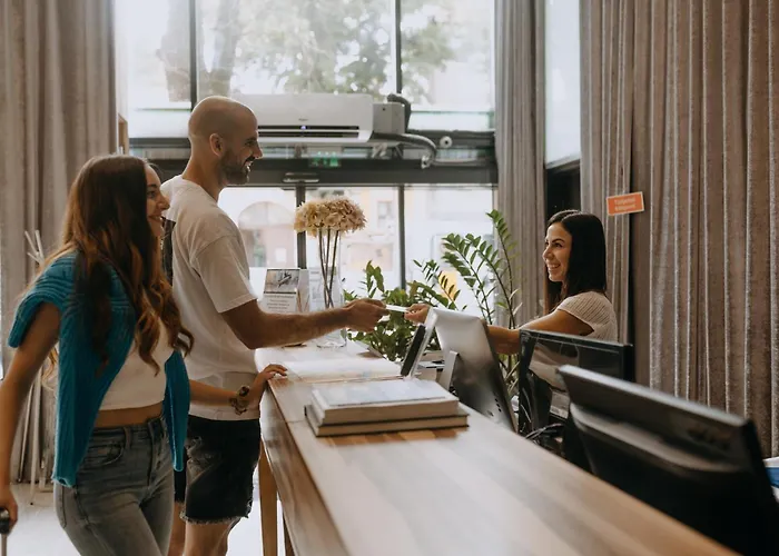 Science Premium Hotell