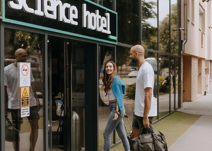 Science Premium Hotell