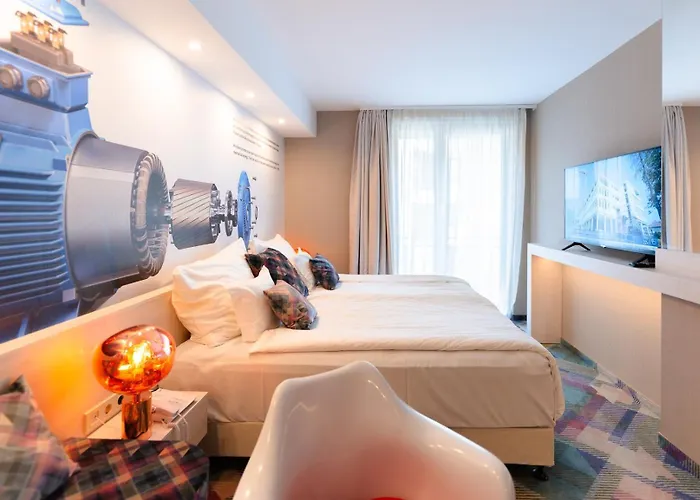 Science Premium Hotell 4*