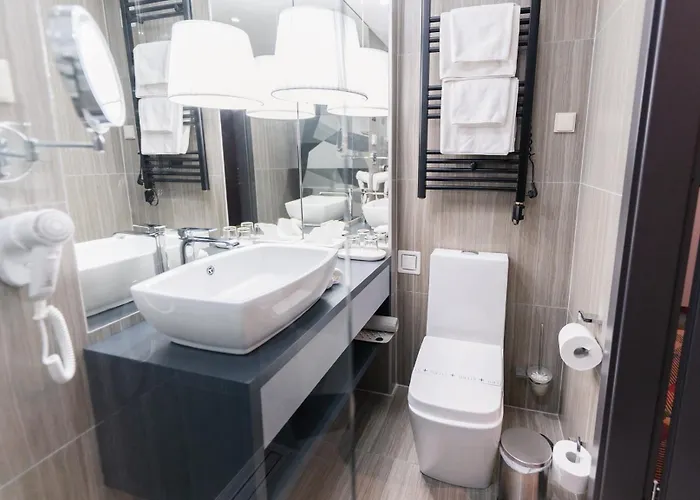 Science Premium Hotell 4*